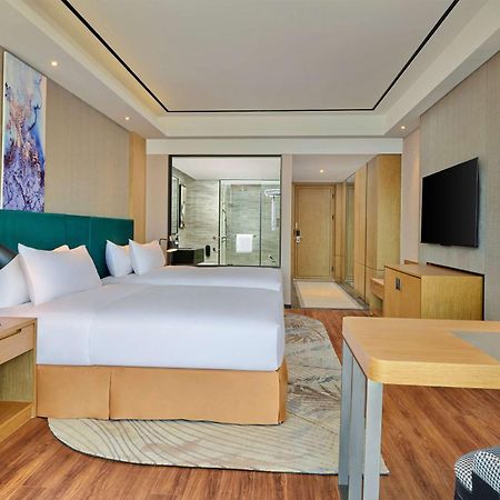 Hilton Garden Inn Wuhan Hankou Экстерьер фото