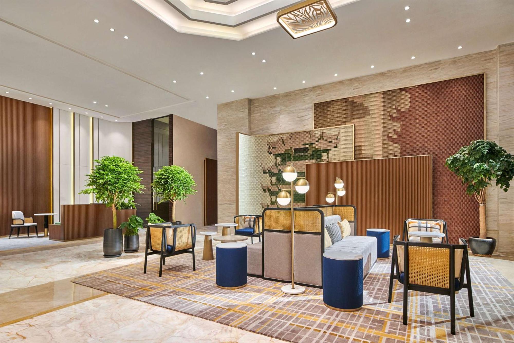 Hilton Garden Inn Wuhan Hankou Экстерьер фото
